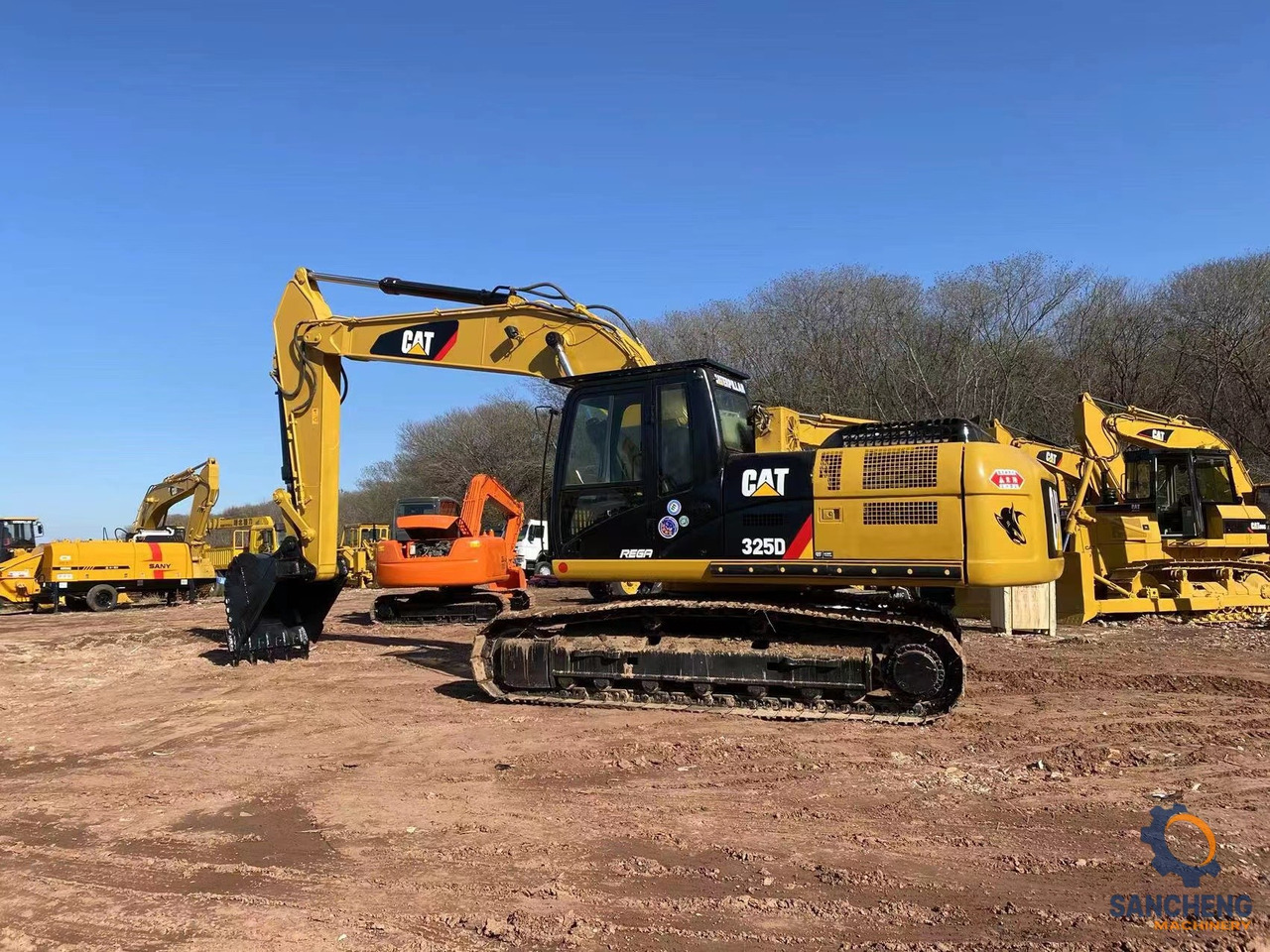 حفارة CAT 325D: صور 8