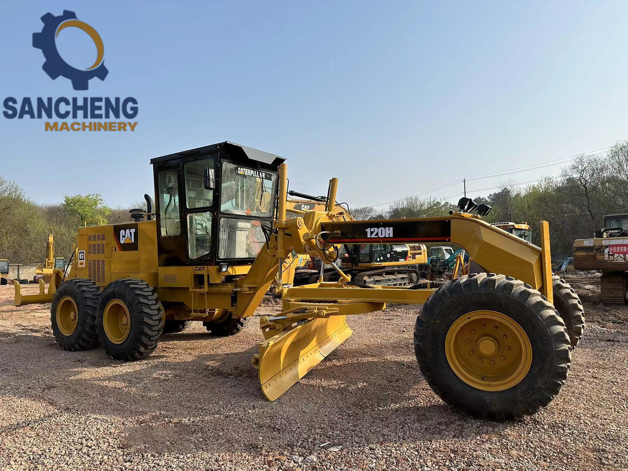 CATERPILLAR 120H - آلة تسوية الأرض: صور 1 CATERPILLAR 120H - آلة تسوية الأرض: صور 1