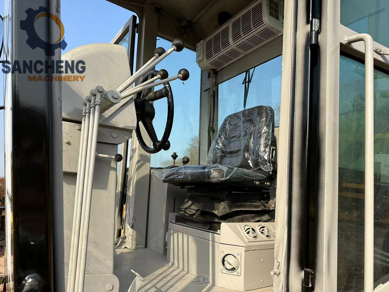CATERPILLAR 120H - آلة تسوية الأرض: صور 5 CATERPILLAR 120H - آلة تسوية الأرض: صور 5