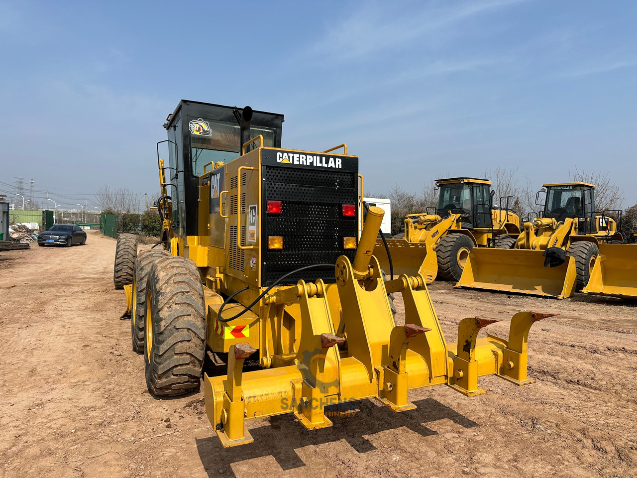 CATERPILLAR 140H - آلة تسوية الأرض: صور 3 CATERPILLAR 140H - آلة تسوية الأرض: صور 3