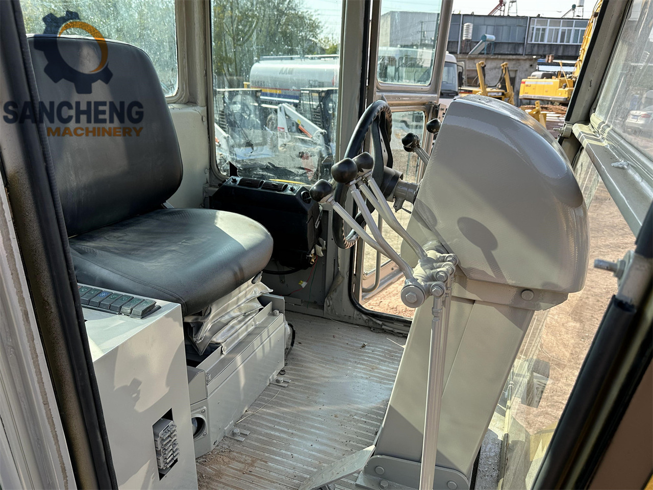 آلة تسوية الأرض CATERPILLAR 140H: صور 8 آلة تسوية الأرض CATERPILLAR 140H: صور 8