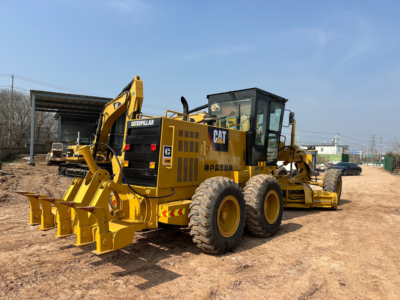 CATERPILLAR 140H - آلة تسوية الأرض: صور 2 CATERPILLAR 140H - آلة تسوية الأرض: صور 2