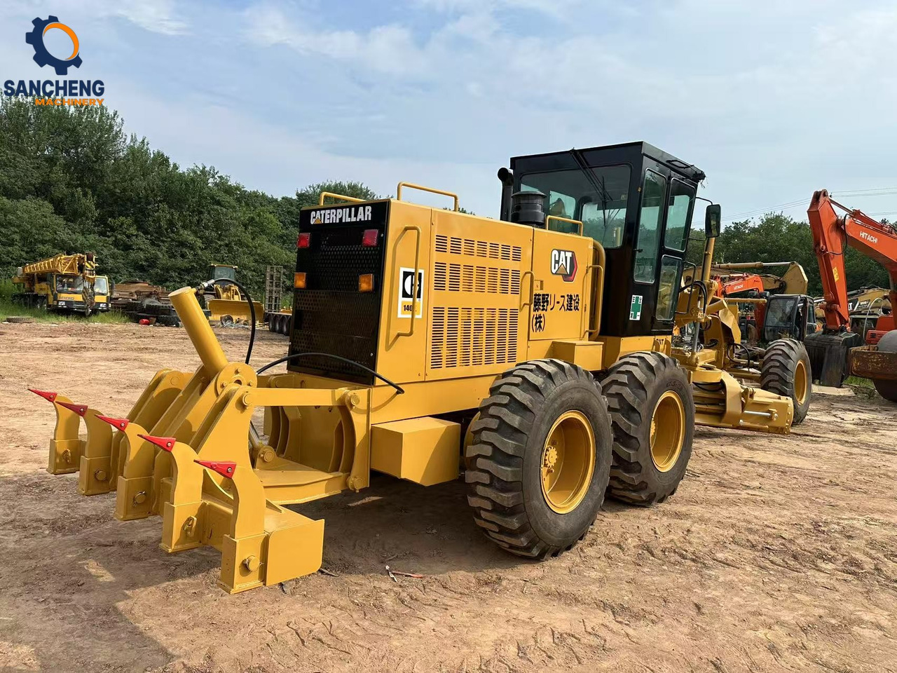 آلة تسوية الأرض CATERPILLAR 140K motor grader: صور 7