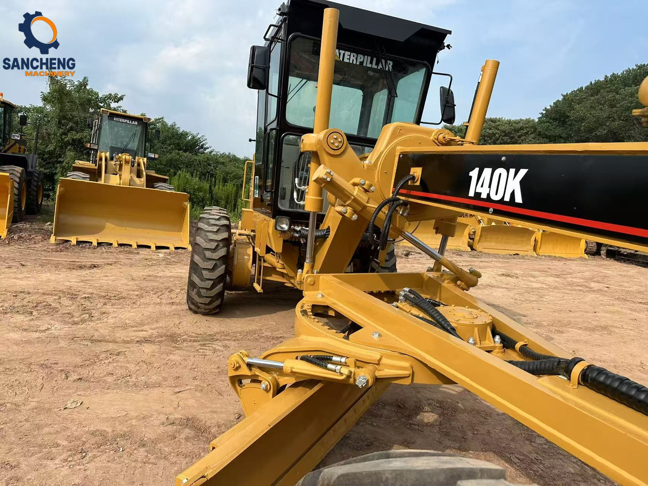 CATERPILLAR 140K - آلة تسوية الأرض: صور 3 CATERPILLAR 140K - آلة تسوية الأرض: صور 3
