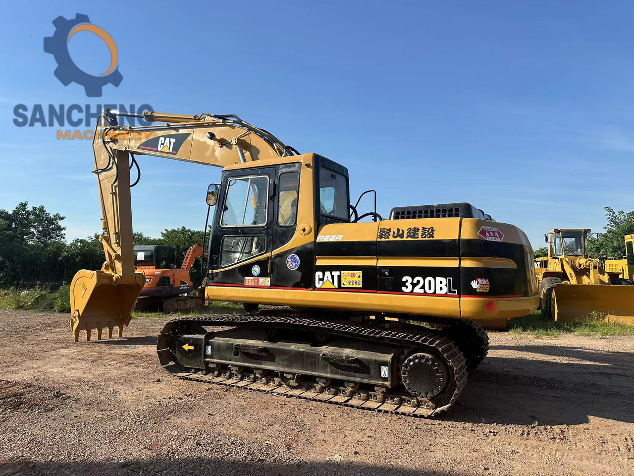 CATERPILLAR 320BL - حفارات زحافة: صور 1 CATERPILLAR 320BL - حفارات زحافة: صور 1