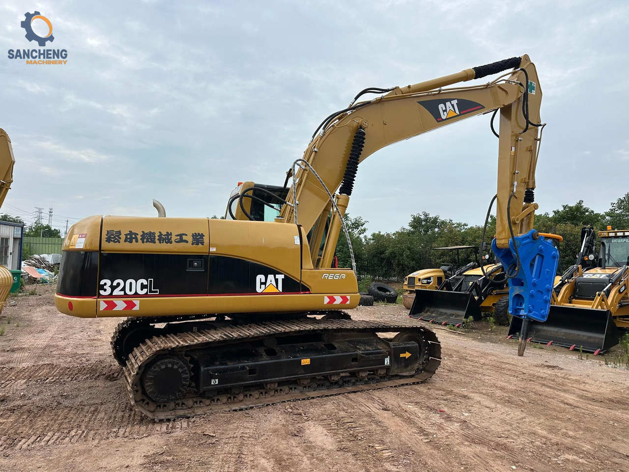 CATERPILLAR 320CL - حفارات زحافة: صور 4 CATERPILLAR 320CL - حفارات زحافة: صور 4