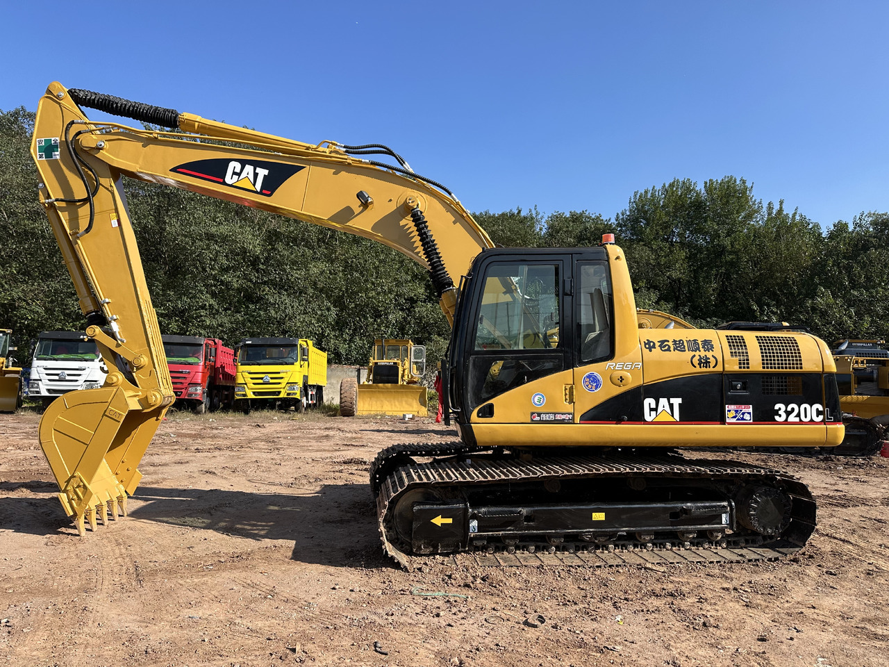 CATERPILLAR 320C - حفارات زحافة: صور 1 CATERPILLAR 320C - حفارات زحافة: صور 1