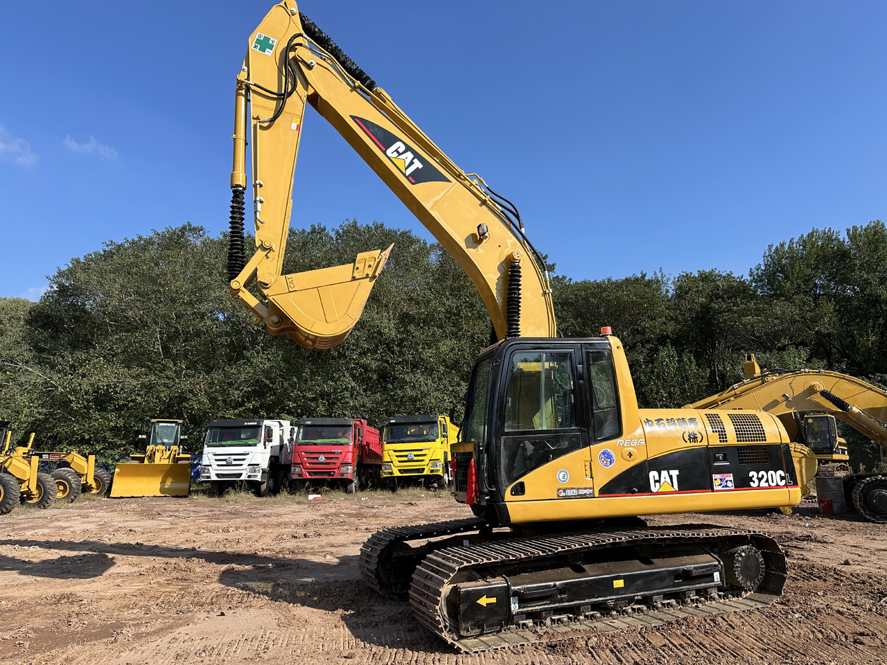 CATERPILLAR 320C - حفارات زحافة: صور 2 CATERPILLAR 320C - حفارات زحافة: صور 2