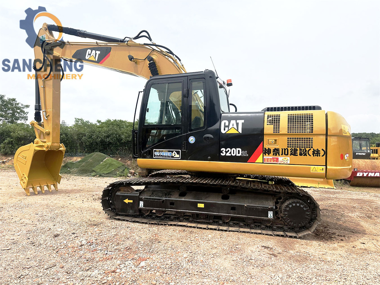 CATERPILLAR 320D2L - حفارات زحافة: صور 4 CATERPILLAR 320D2L - حفارات زحافة: صور 4