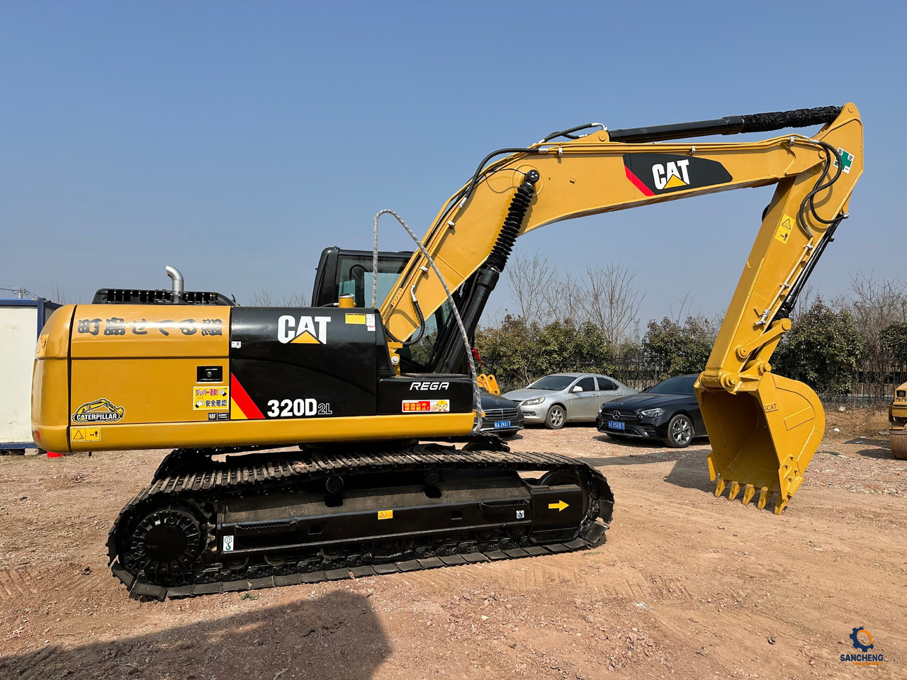 CATERPILLAR 320D2L - حفارات زحافة: صور 1 CATERPILLAR 320D2L - حفارات زحافة: صور 1