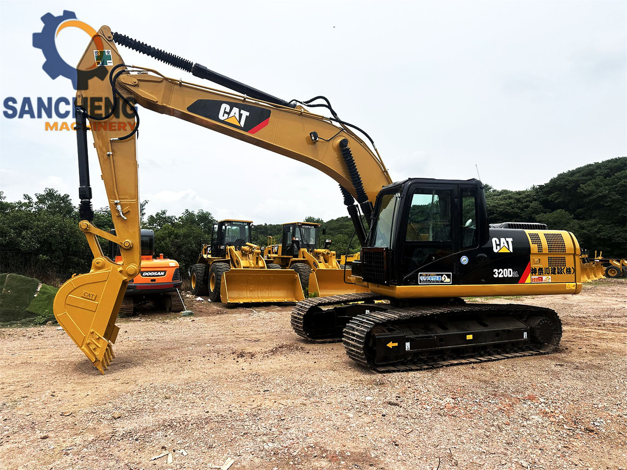 CATERPILLAR 320D2L - حفارات زحافة: صور 2 CATERPILLAR 320D2L - حفارات زحافة: صور 2