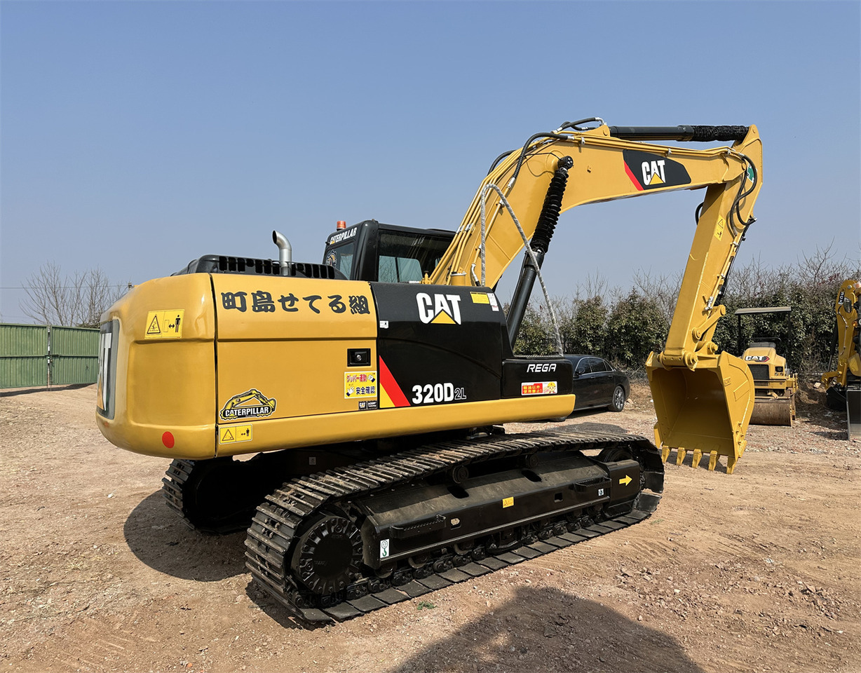 CATERPILLAR 320D2L - حفارات زحافة: صور 1 CATERPILLAR 320D2L - حفارات زحافة: صور 1