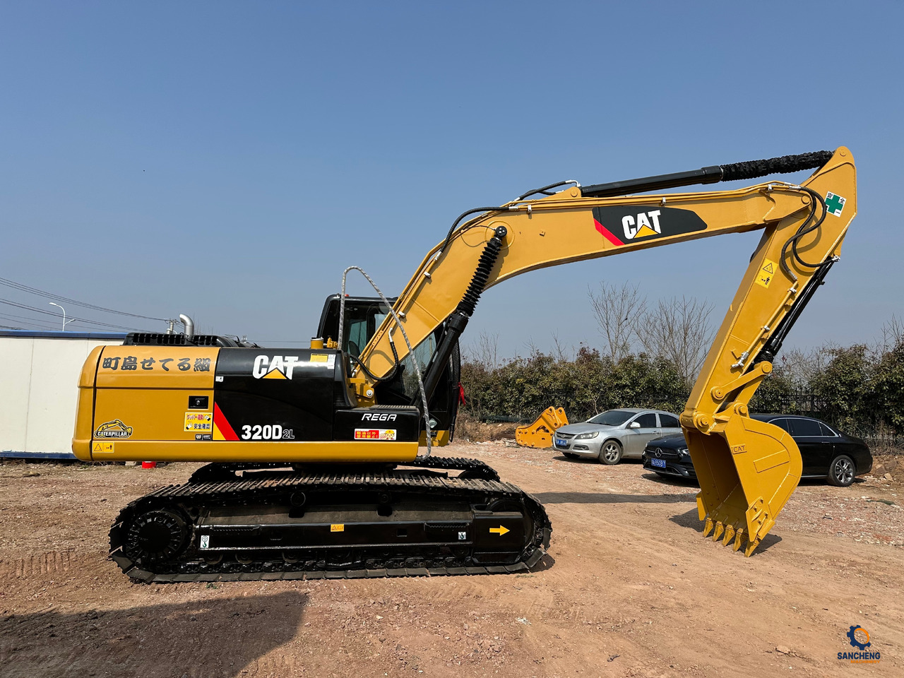 CATERPILLAR 320D2L - حفارات زحافة: صور 2 CATERPILLAR 320D2L - حفارات زحافة: صور 2