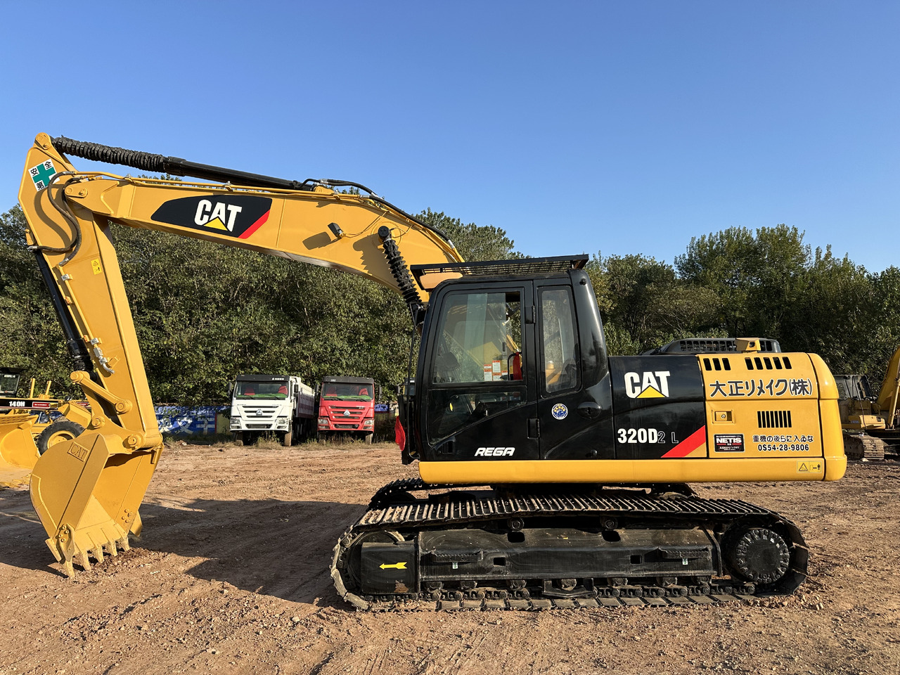 CATERPILLAR 320DL crawler excavator - حفارات زحافة: صور 1 CATERPILLAR 320DL crawler excavator - حفارات زحافة: صور 1