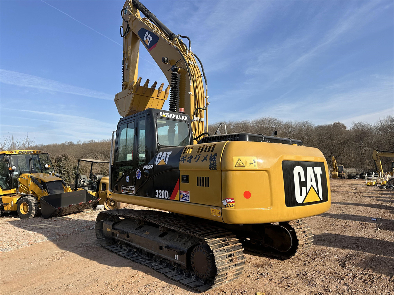 CATERPILLAR 320D - حفارات زحافة: صور 4 CATERPILLAR 320D - حفارات زحافة: صور 4