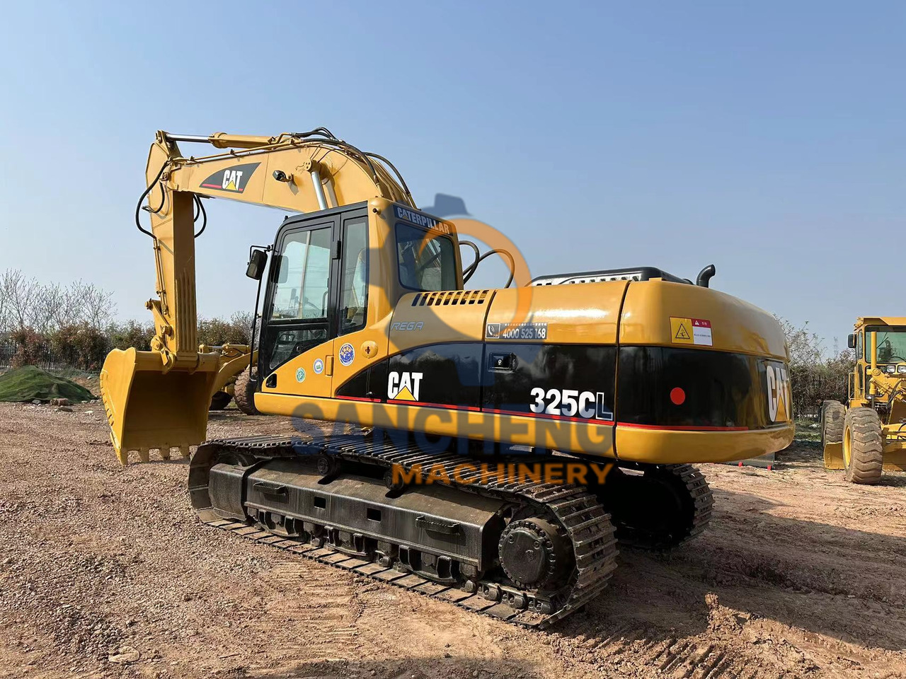 CATERPILLAR 325CL - حفارات زحافة: صور 2 CATERPILLAR 325CL - حفارات زحافة: صور 2
