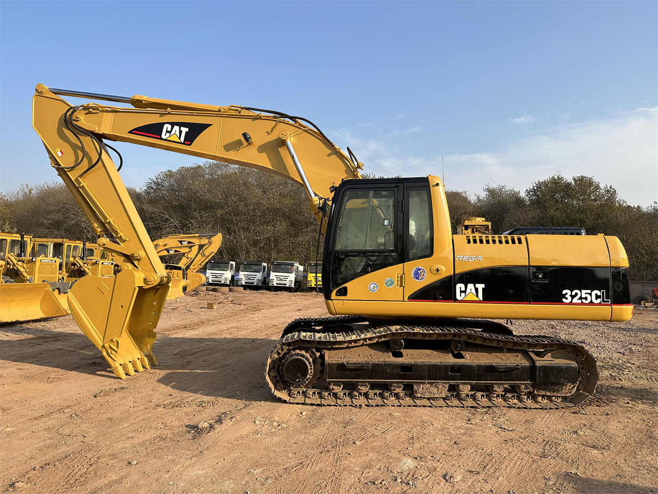 CATERPILLAR 325C - حفارات زحافة: صور 1 CATERPILLAR 325C - حفارات زحافة: صور 1
