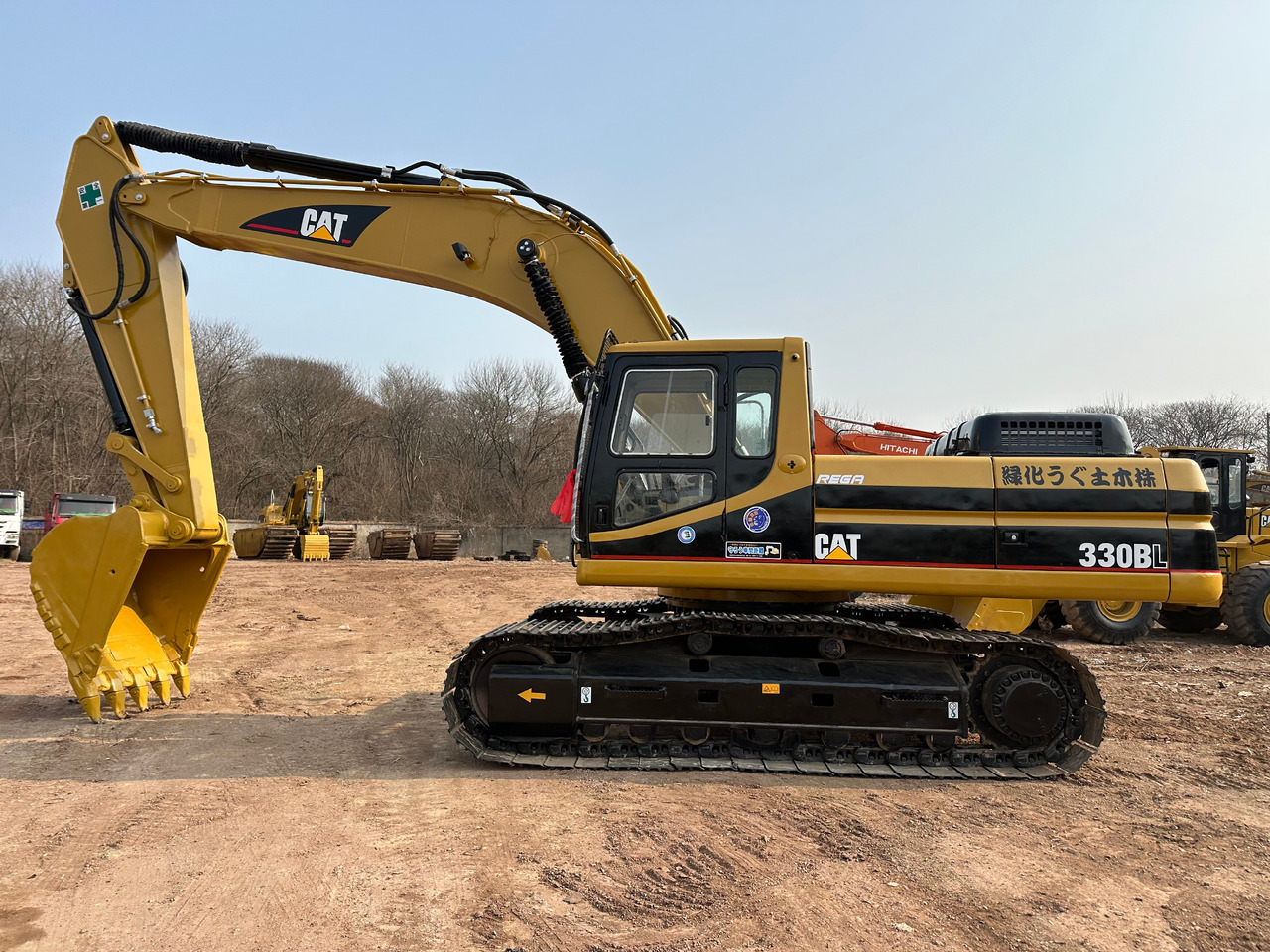 CATERPILLAR 330BL - حفارات زحافة: صور 1 CATERPILLAR 330BL - حفارات زحافة: صور 1
