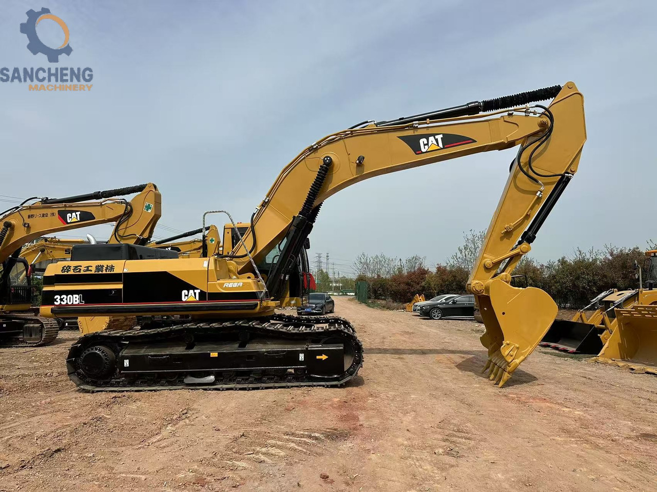 CATERPILLAR 330BL - حفارات زحافة: صور 1 CATERPILLAR 330BL - حفارات زحافة: صور 1