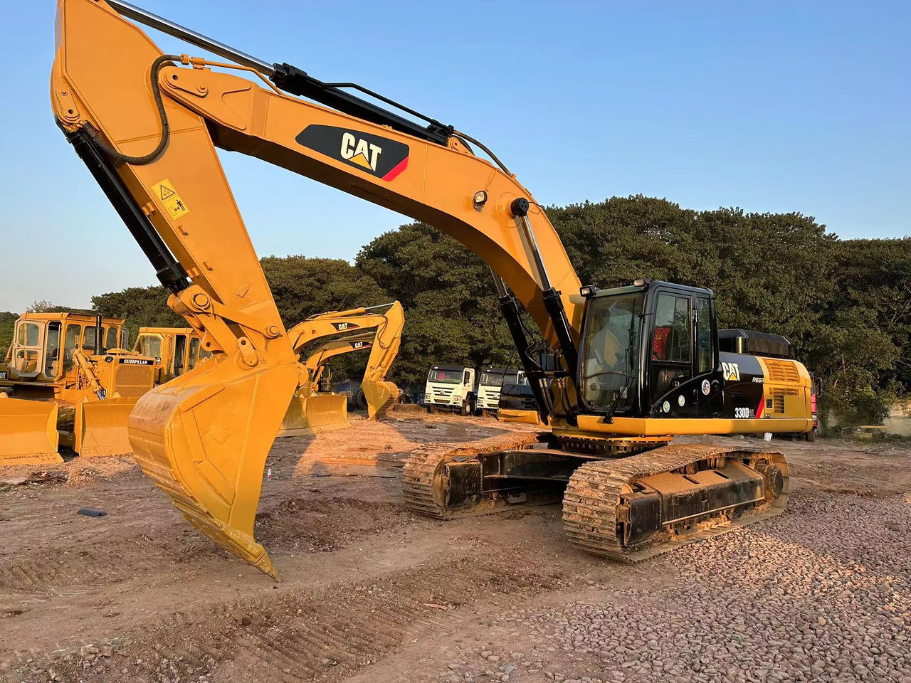 CATERPILLAR 330D2L excavator - حفارات زحافة: صور 5 CATERPILLAR 330D2L excavator - حفارات زحافة: صور 5