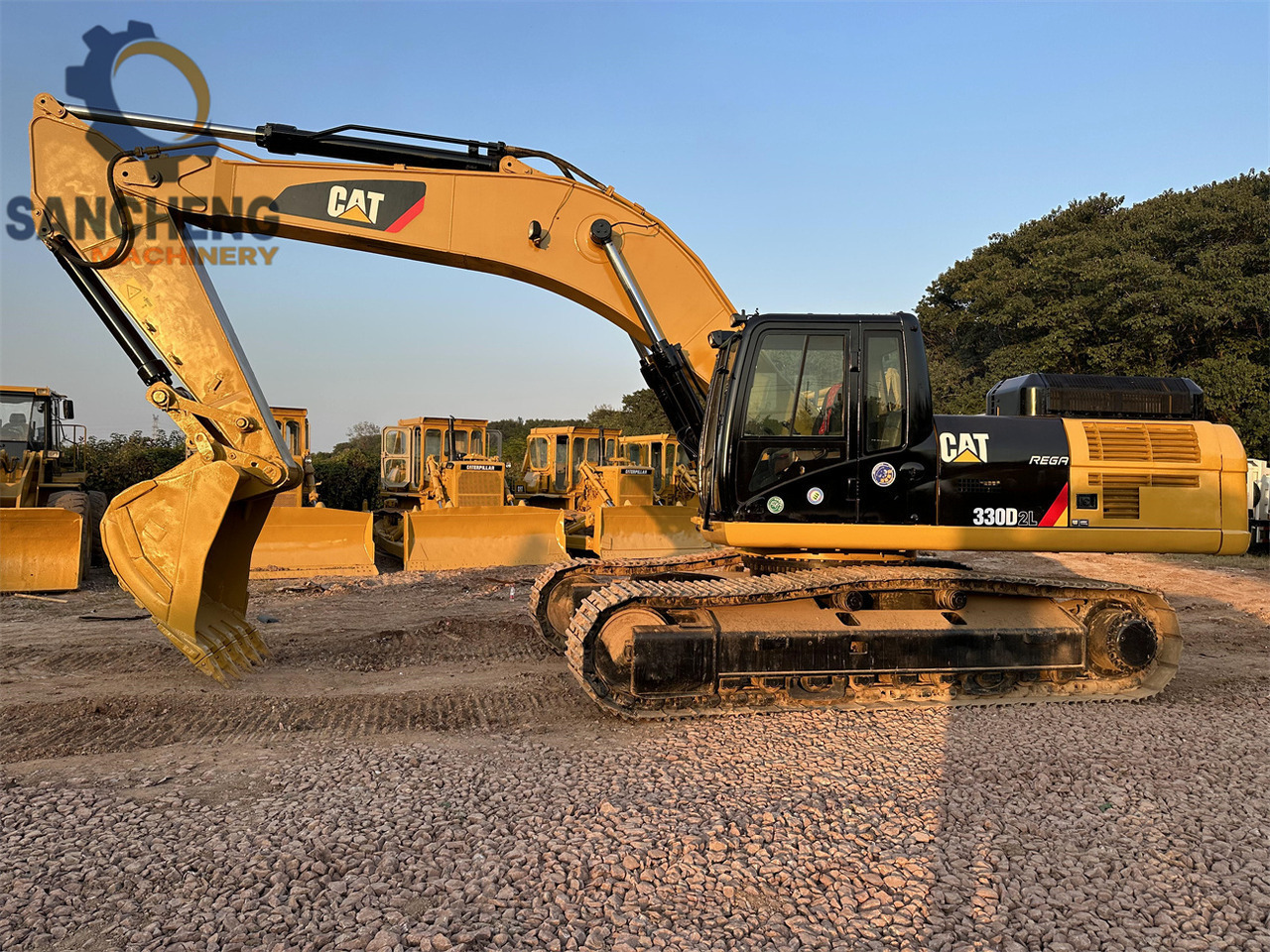 CATERPILLAR 330D2L - حفارات زحافة: صور 1 CATERPILLAR 330D2L - حفارات زحافة: صور 1