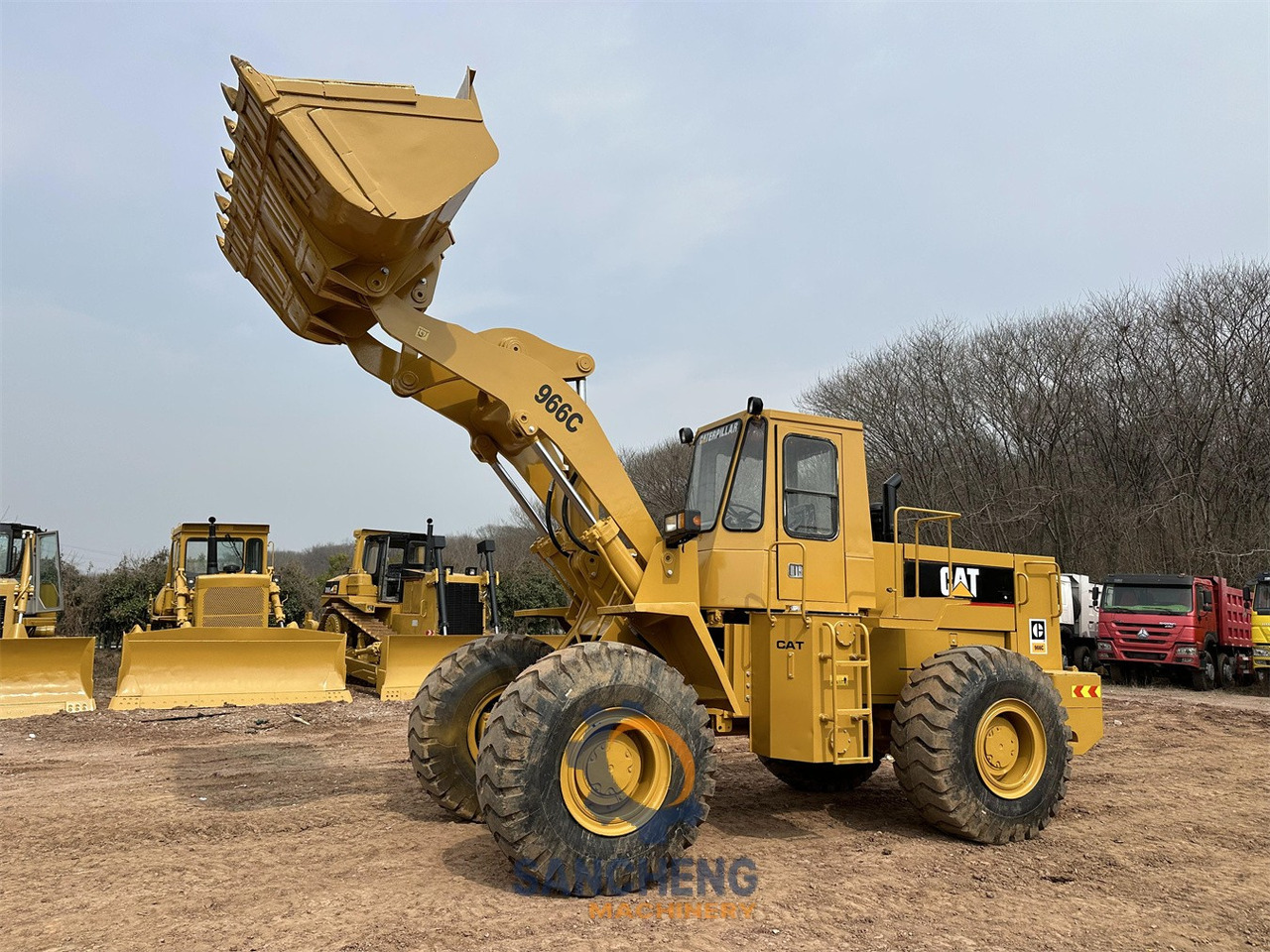 CATERPILLAR 966C wheel loader - اللودر بعجل: صور 2 CATERPILLAR 966C wheel loader - اللودر بعجل: صور 2