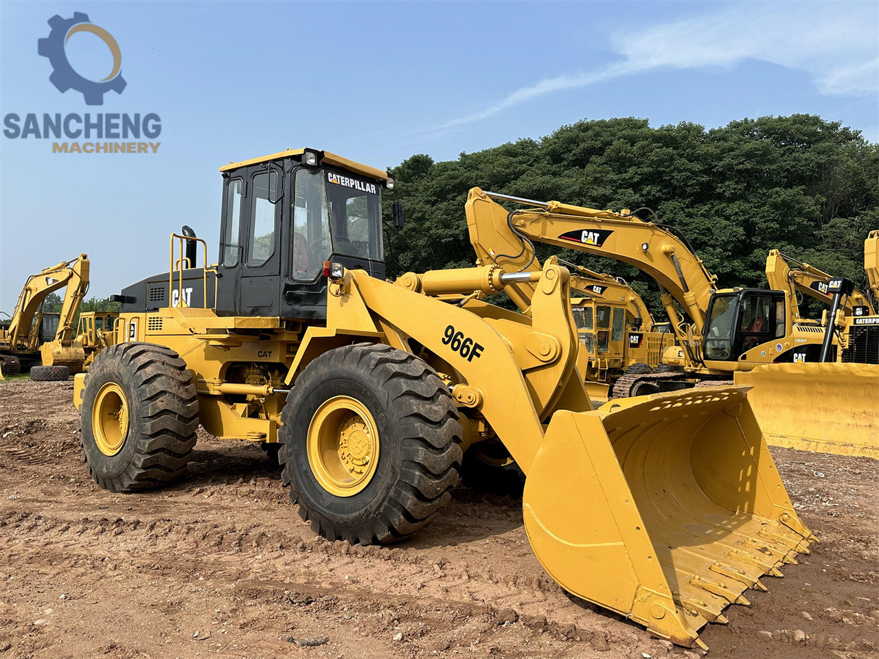 اللودر بعجل CATERPILLAR 966F: صور 7