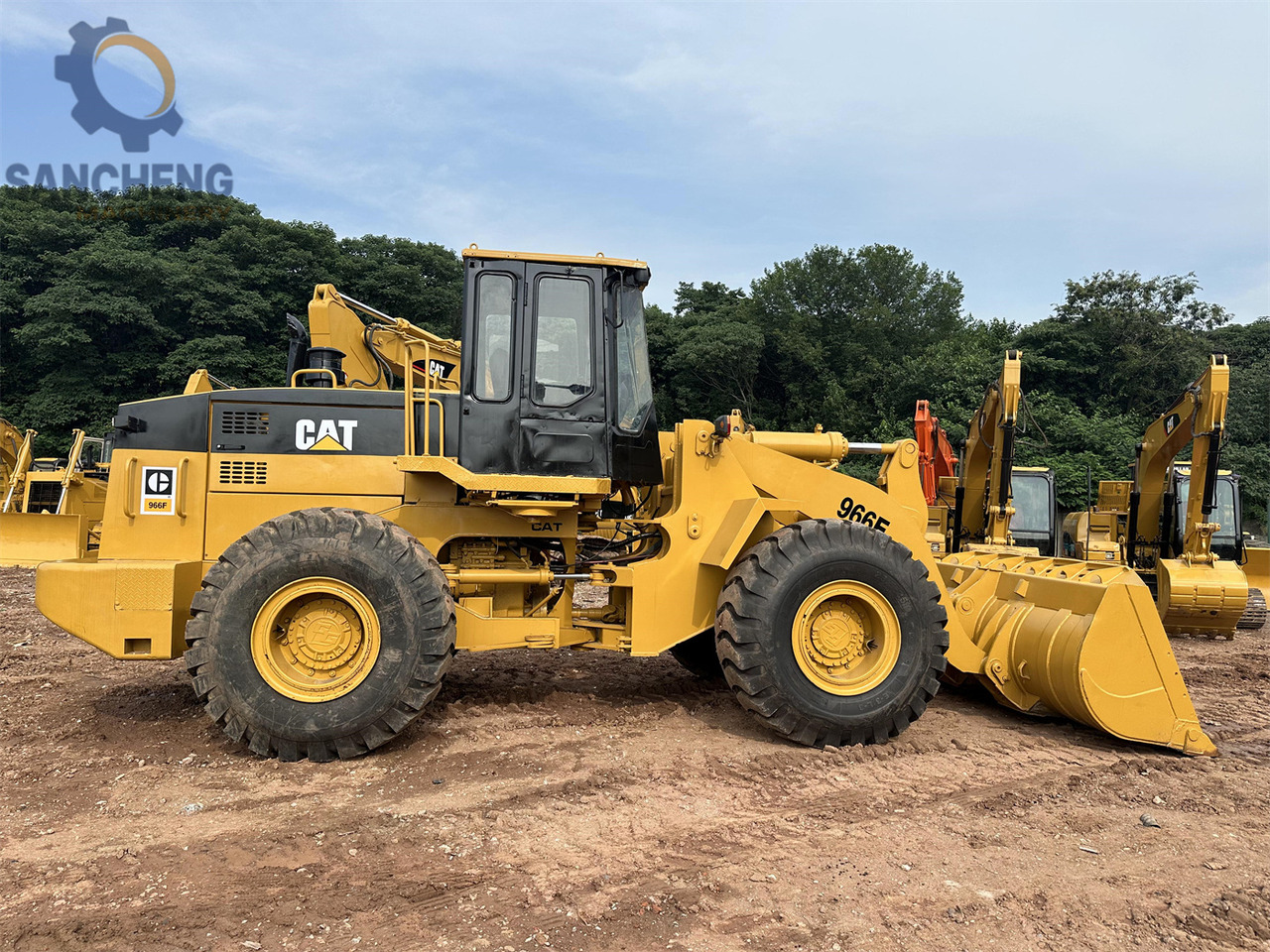 CATERPILLAR 966F - اللودر بعجل: صور 4 CATERPILLAR 966F - اللودر بعجل: صور 4
