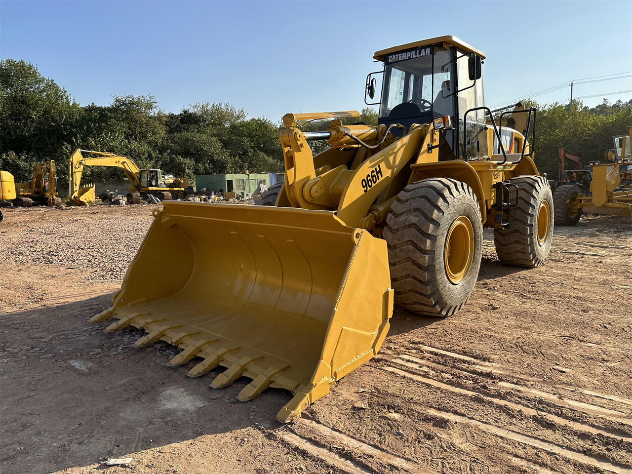 CATERPILLAR 966H wheel loader - اللودر بعجل: صور 2 CATERPILLAR 966H wheel loader - اللودر بعجل: صور 2