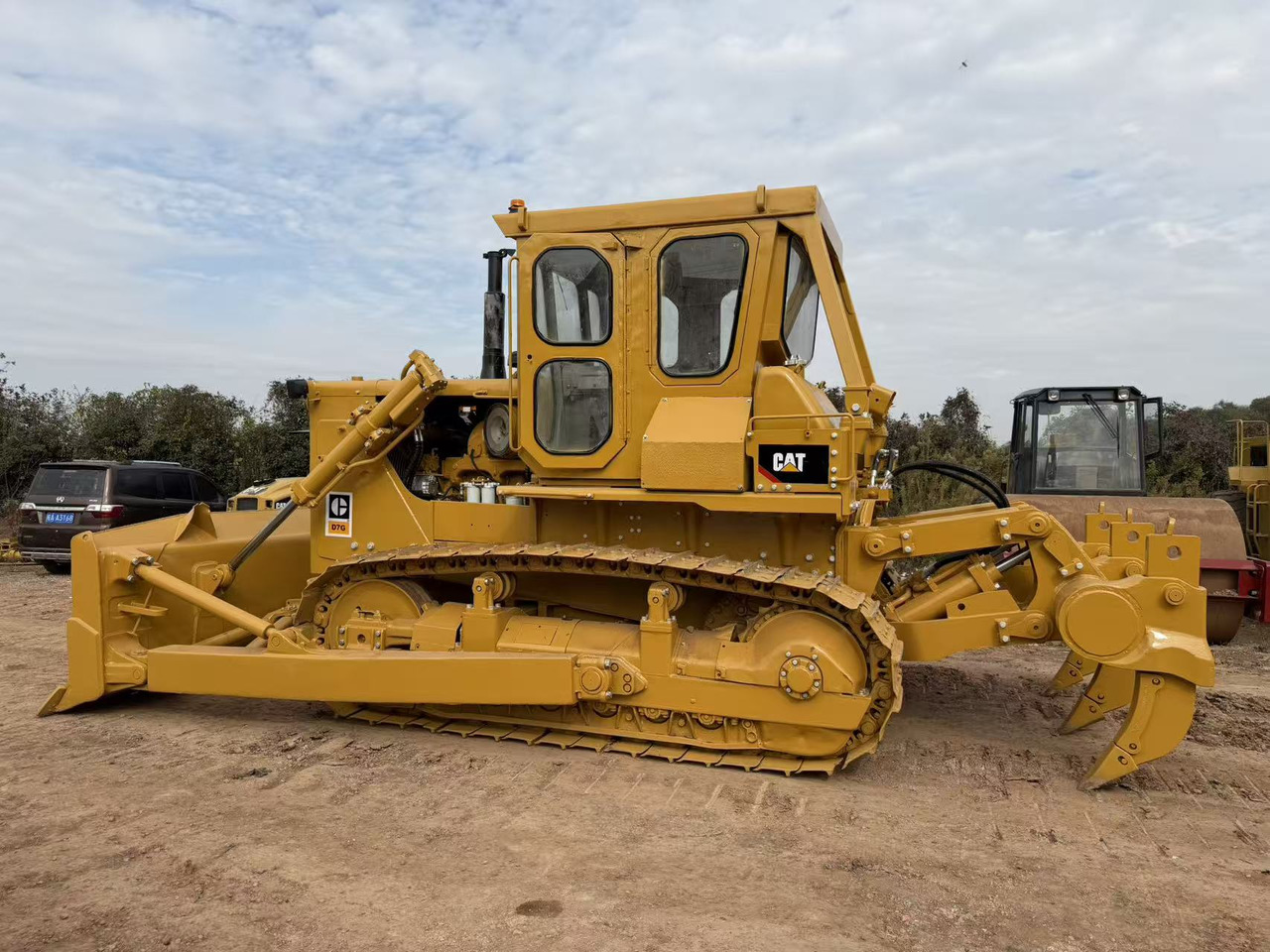 CATERPILLAR D7G - بلدوزر: صور 2 CATERPILLAR D7G - بلدوزر: صور 2
