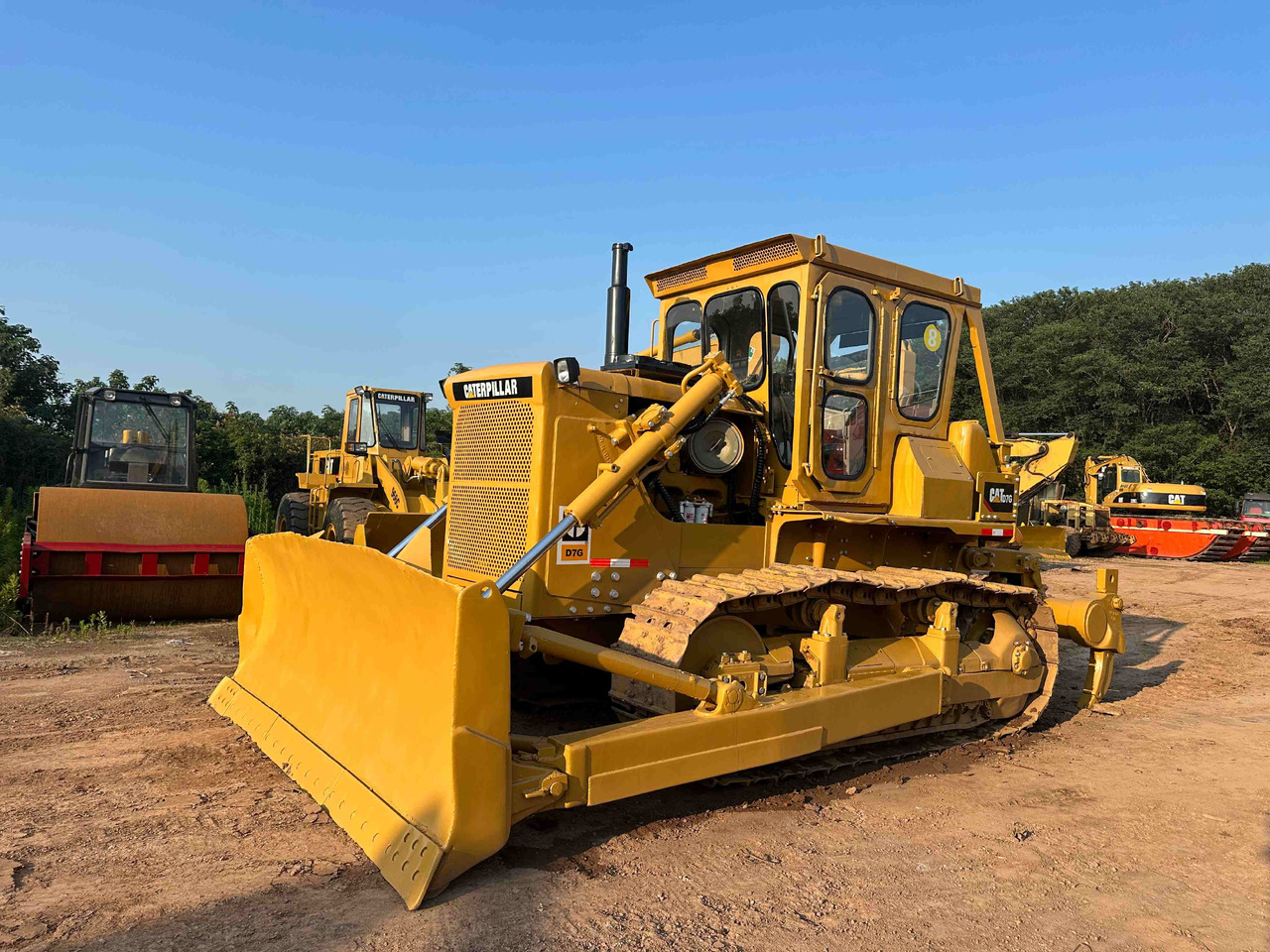 CATERPILLAR D7G - بلدوزر: صور 2 CATERPILLAR D7G - بلدوزر: صور 2