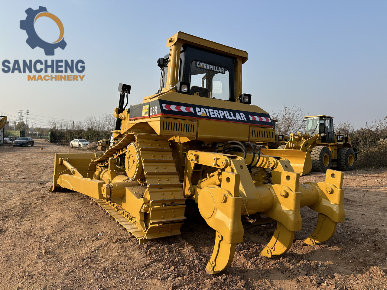 CATERPILLAR D8R - بلدوزر: صور 2 CATERPILLAR D8R - بلدوزر: صور 2