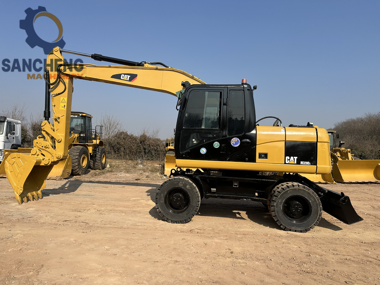 CATERPILLAR M320D2 - حفارة على عجلات: صور 3 CATERPILLAR M320D2 - حفارة على عجلات: صور 3