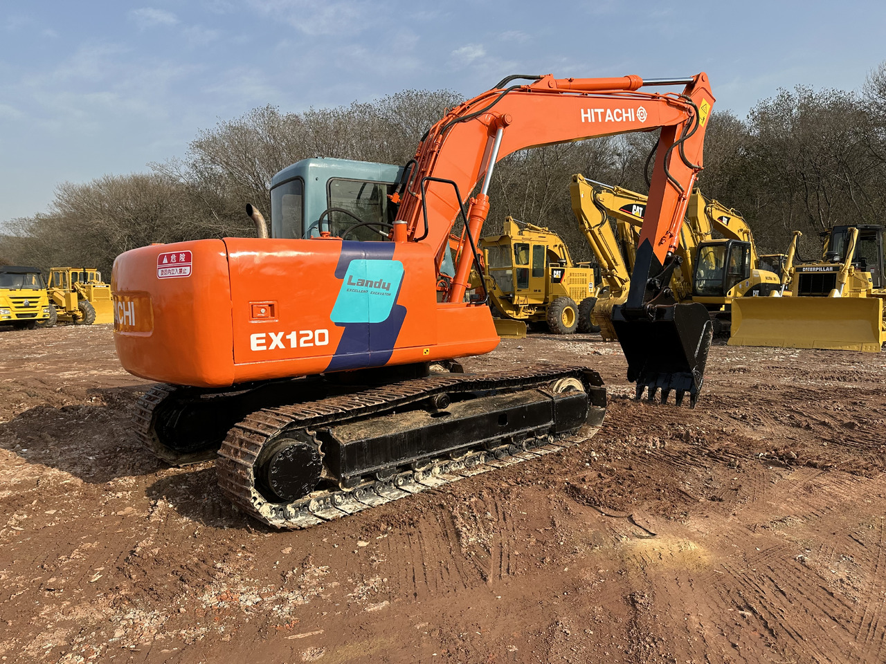 HITACHI EX120-3 - حفارات زحافة: صور 2 HITACHI EX120-3 - حفارات زحافة: صور 2