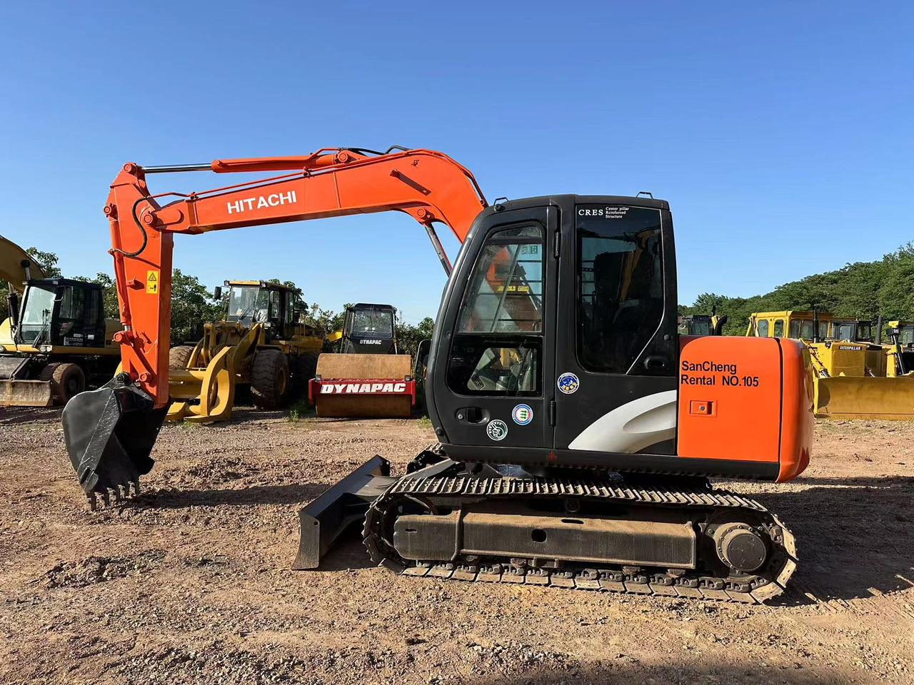 Hitachi ZX70 mini excavator - حفارة مصغرة: صور 3 Hitachi ZX70 mini excavator - حفارة مصغرة: صور 3