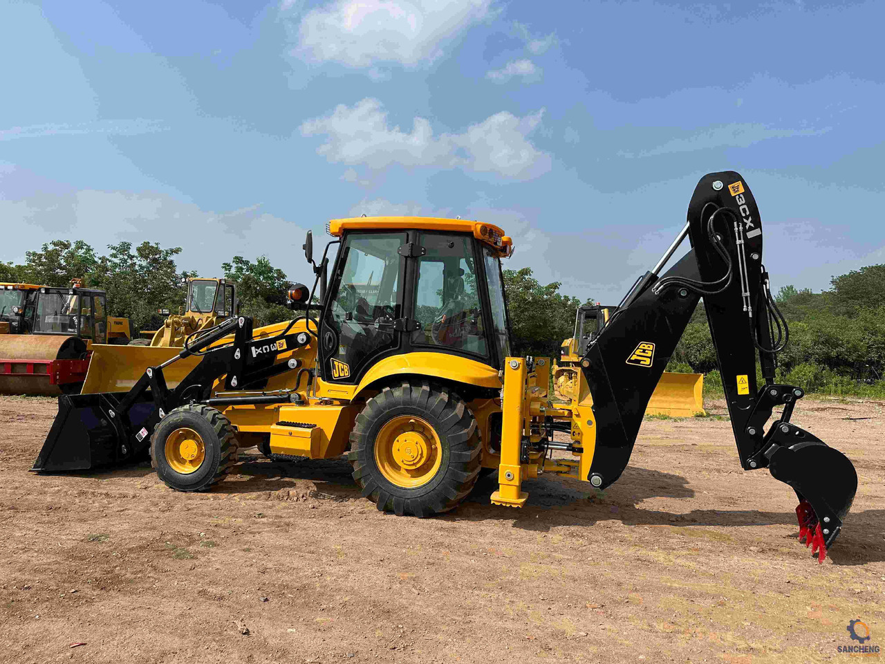 JCB 3CX Backhoe loader - حفار متعدد الاستخدام: صور 2 JCB 3CX Backhoe loader - حفار متعدد الاستخدام: صور 2