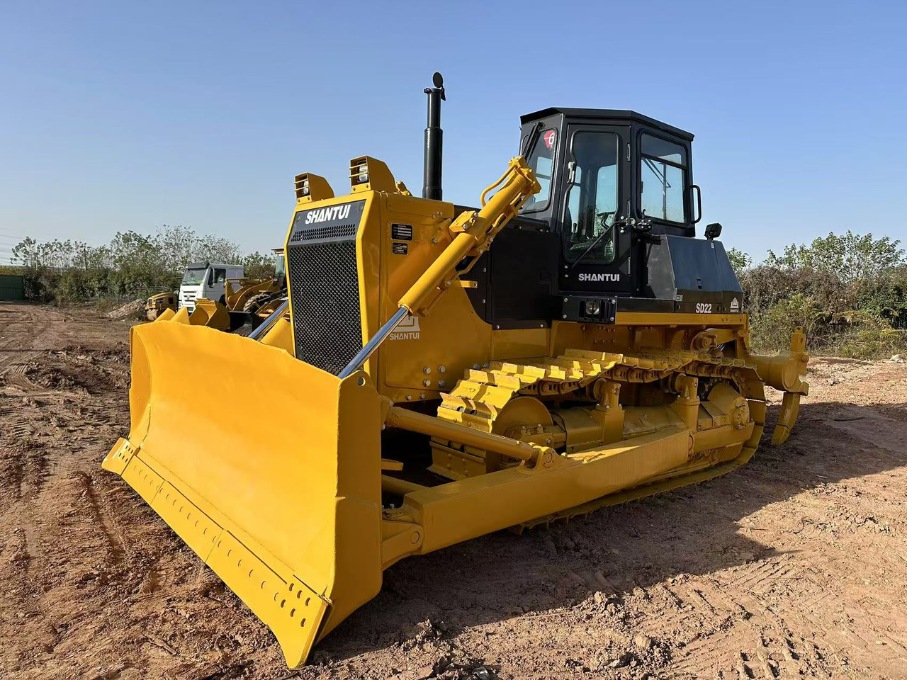 SHANTUI SD22 Bulldozer - بلدوزر: صور 1 SHANTUI SD22 Bulldozer - بلدوزر: صور 1