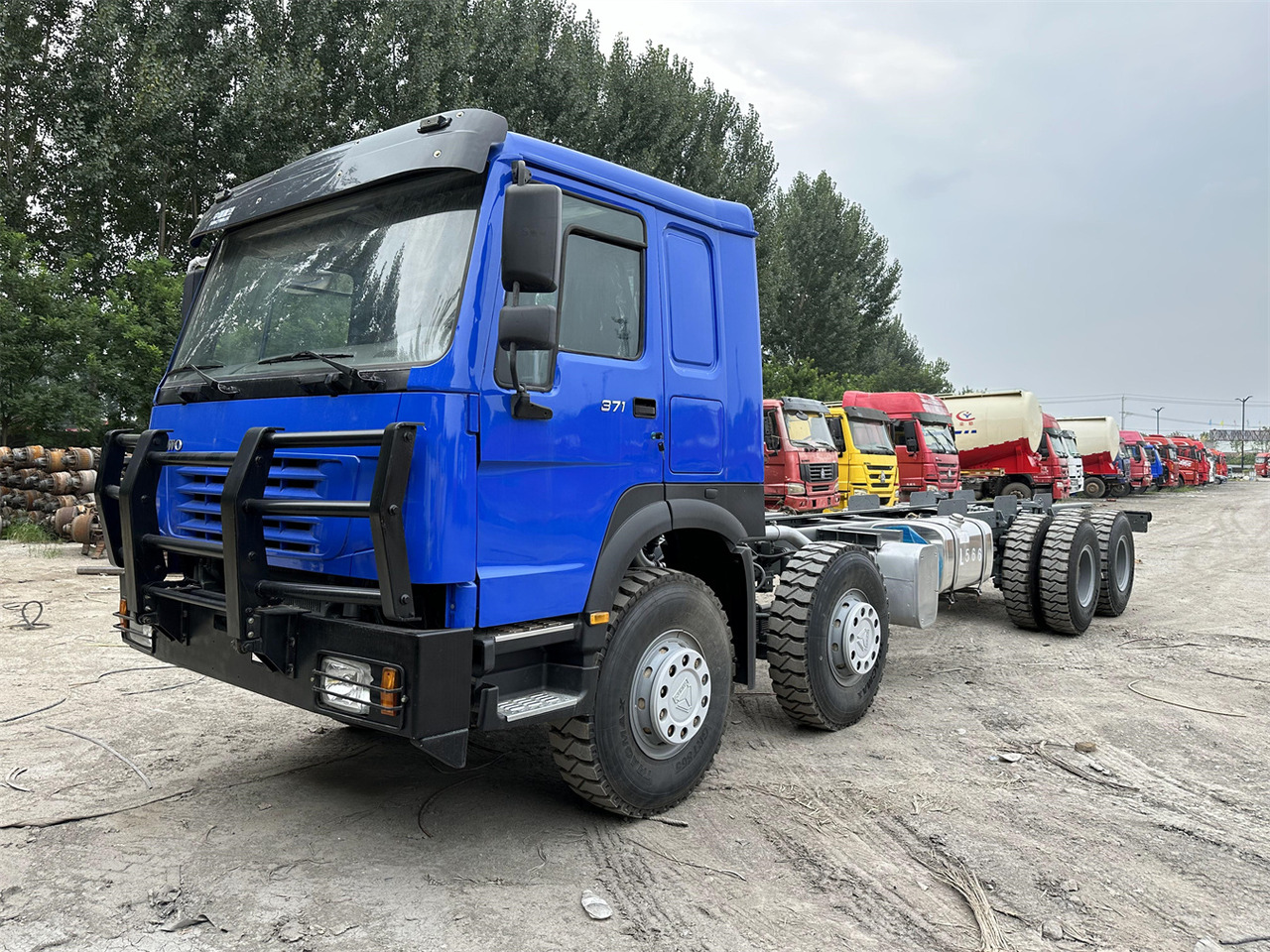SINOTRUK HOWO 371 Chassis truck - الشاسيه شاحنة: صور 5 SINOTRUK HOWO 371 Chassis truck - الشاسيه شاحنة: صور 5