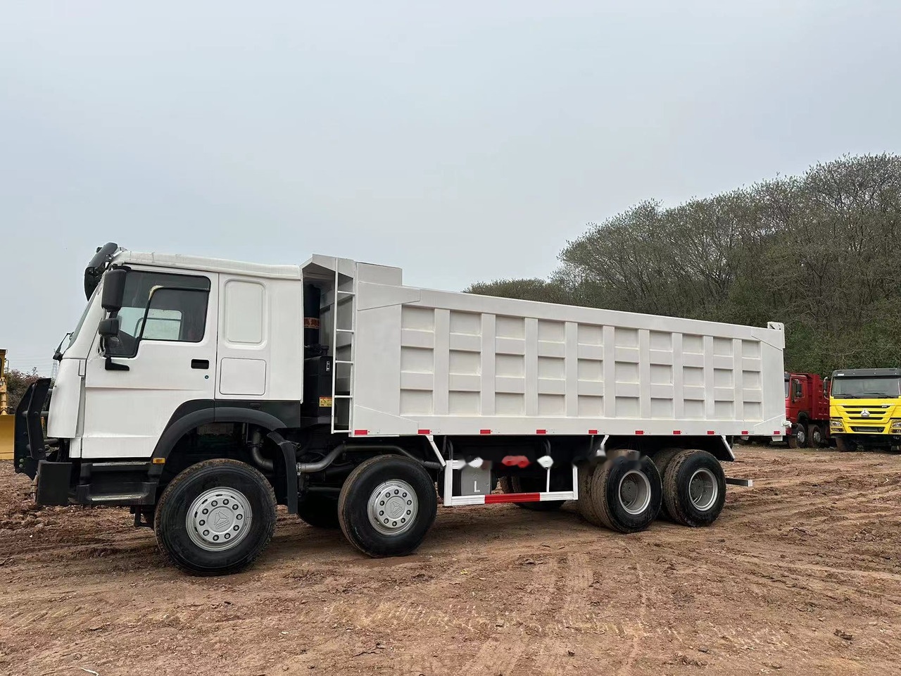 SINOTRUK HOWO 371 with Bumper - قلابات: صور 5 SINOTRUK HOWO 371 with Bumper - قلابات: صور 5