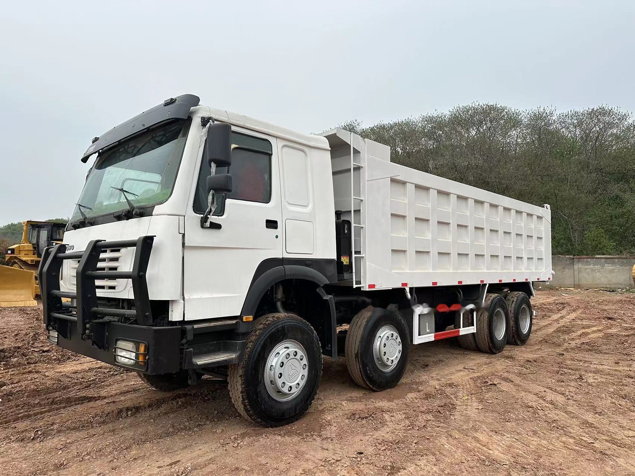 SINOTRUK HOWO 371 with Bumper - قلابات: صور 1 SINOTRUK HOWO 371 with Bumper - قلابات: صور 1