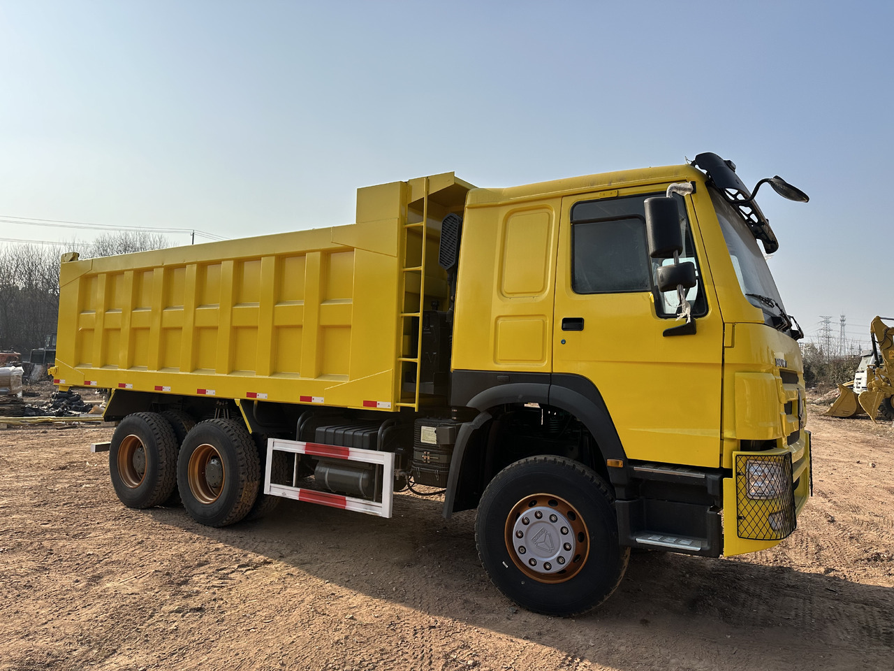 SINOTRUK HOWO 371 - قلابات: صور 3 SINOTRUK HOWO 371 - قلابات: صور 3