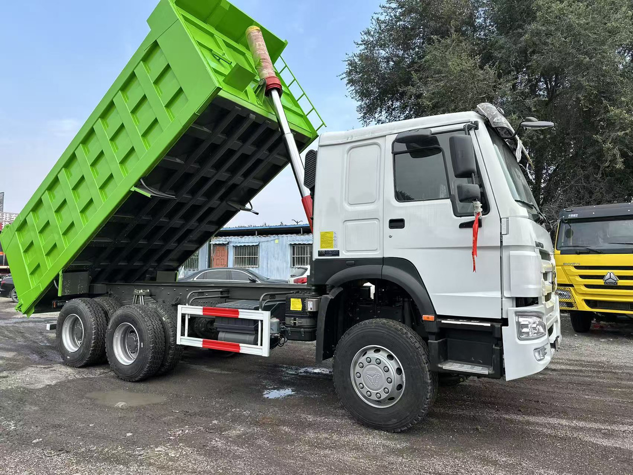 SINOTRUK HOWO 400HP 6X4 Tipper Truck - قلابات: صور 1 SINOTRUK HOWO 400HP 6X4 Tipper Truck - قلابات: صور 1