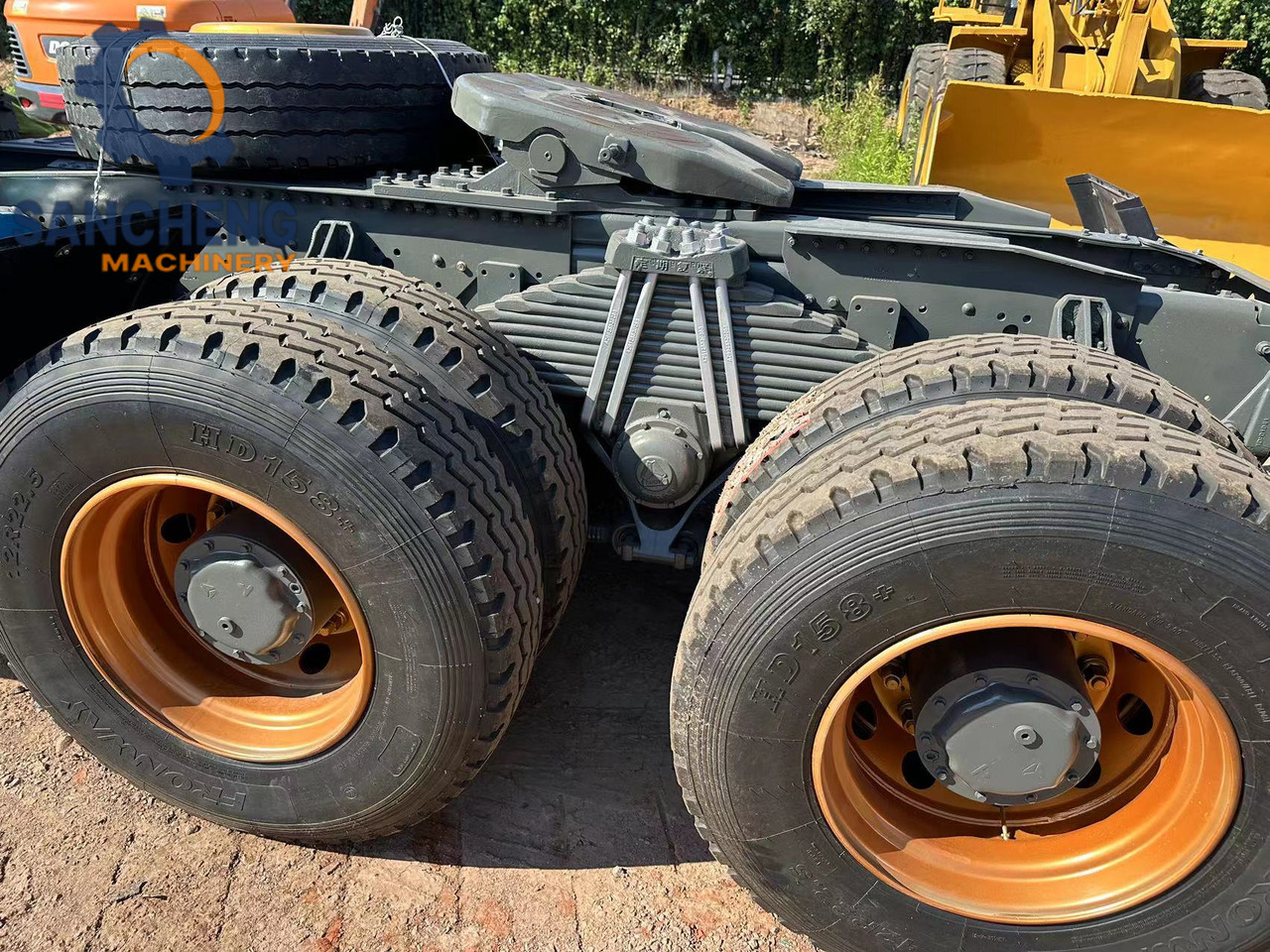 شاحنة جرار SINOTRUK HOWO Truck Head 371: صور 7 شاحنة جرار SINOTRUK HOWO Truck Head 371: صور 7