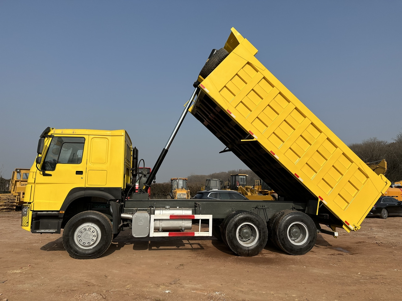 SINOTRUK Howo Dump truck 371 - قلابات: صور 5 SINOTRUK Howo Dump truck 371 - قلابات: صور 5