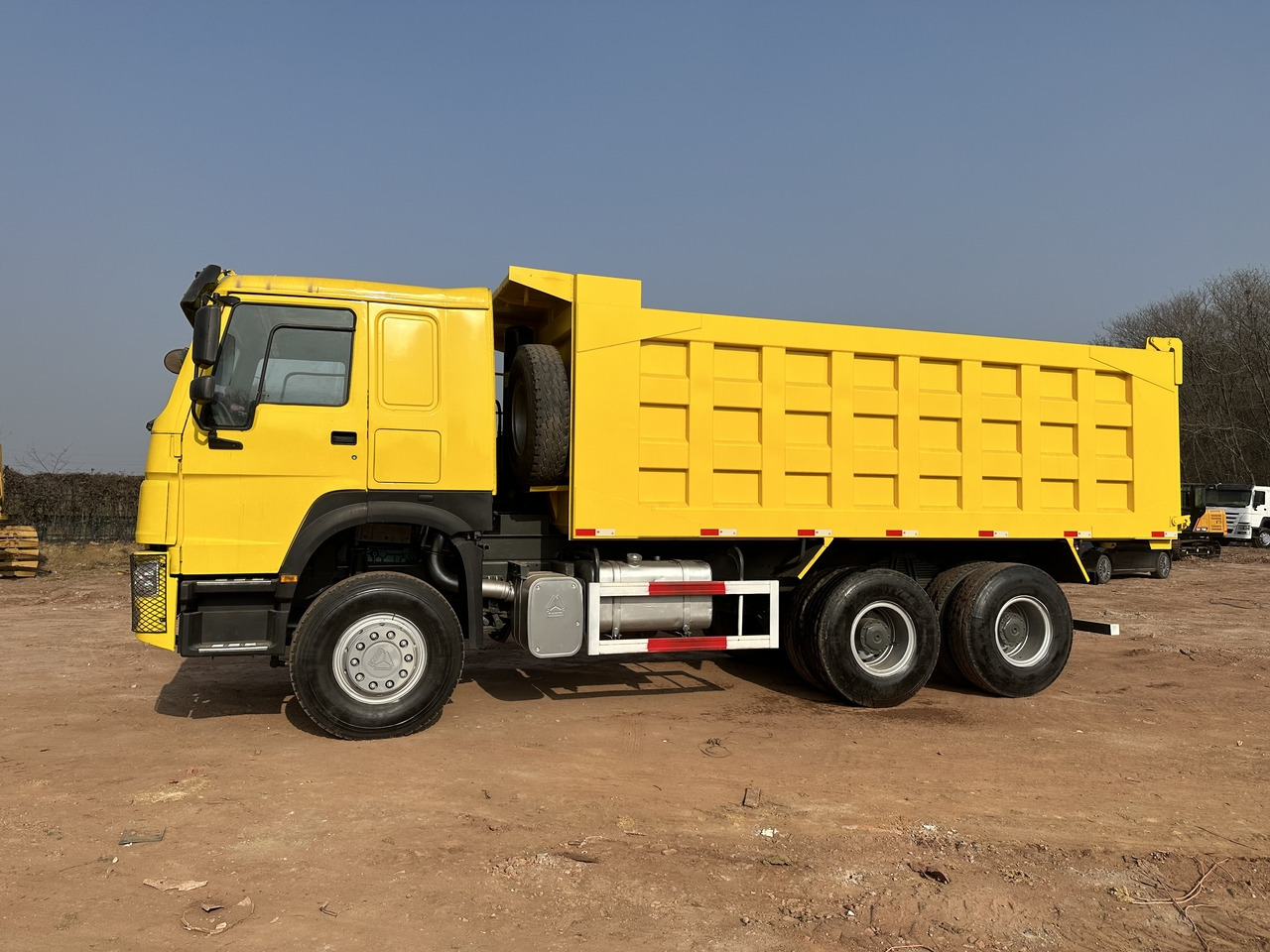 SINOTRUK Howo Dump truck 371 - قلابات: صور 4 SINOTRUK Howo Dump truck 371 - قلابات: صور 4
