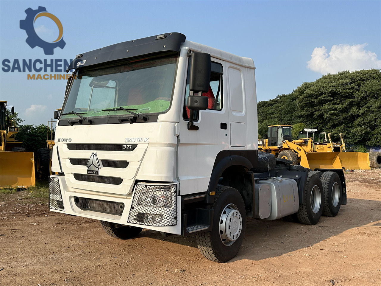 SINOTRUK Howo tractor unit 371hp - شاحنة جرار: صور 1 SINOTRUK Howo tractor unit 371hp - شاحنة جرار: صور 1