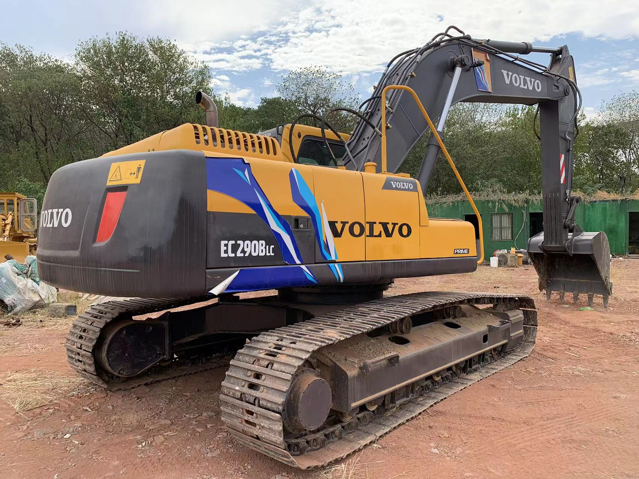 VOLVO EC290B - حفارة: صور 1 VOLVO EC290B - حفارة: صور 1