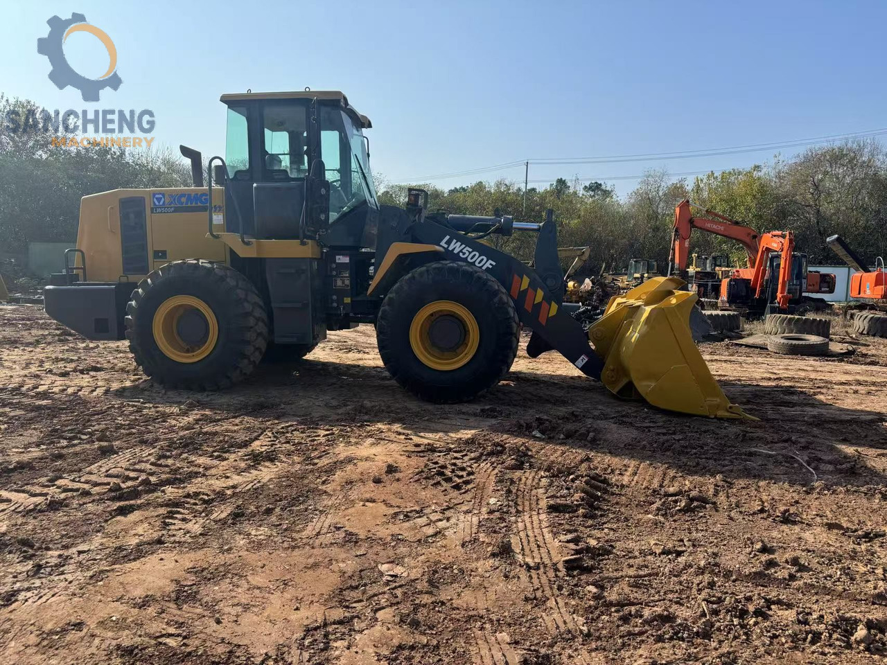 اللودر بعجل XCMG LW500F: صور 9