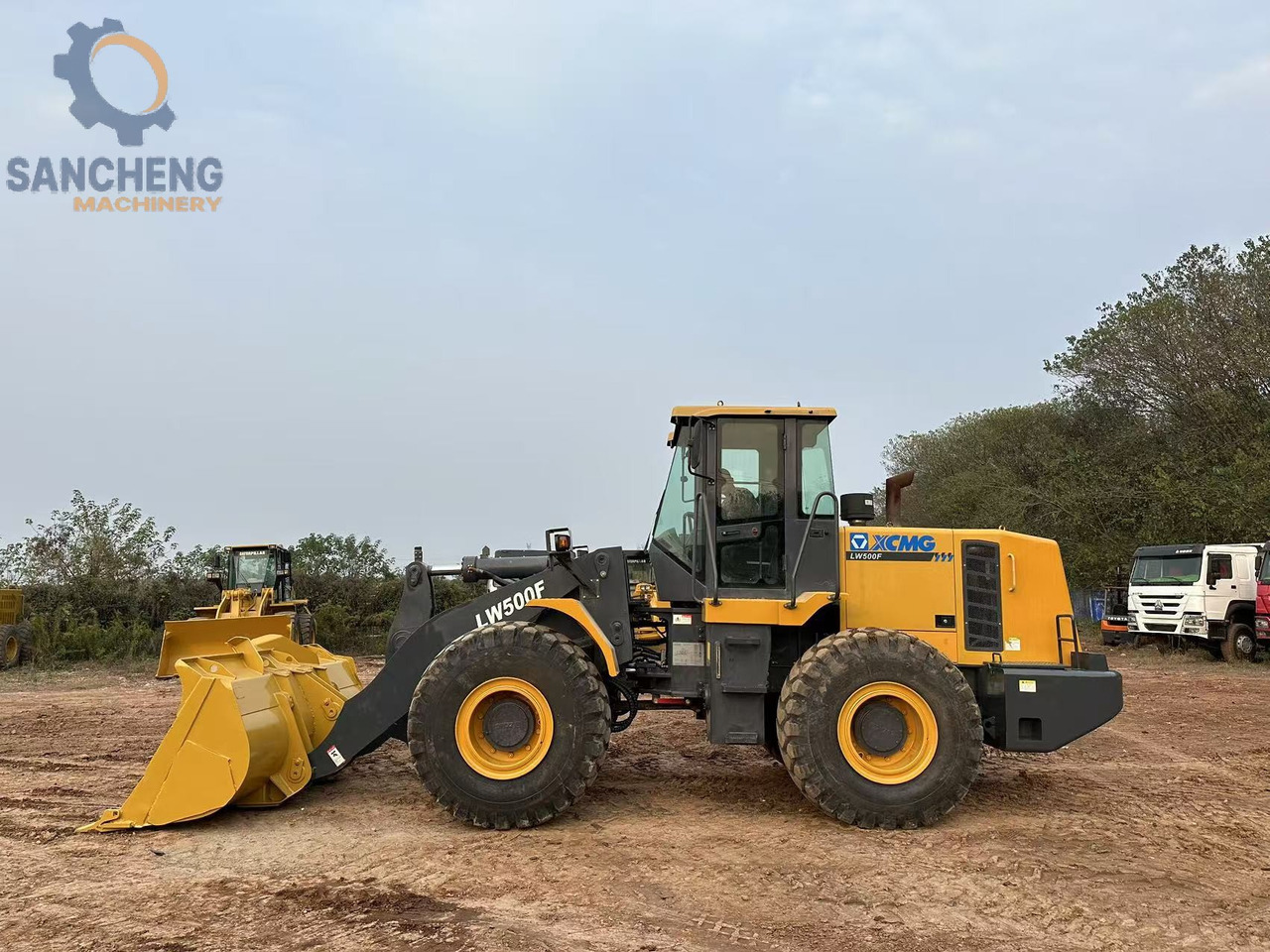 XCMG LW500F - اللودر بعجل: صور 1 XCMG LW500F - اللودر بعجل: صور 1