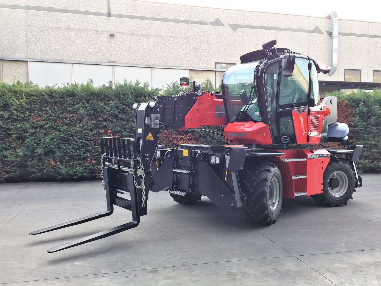 Manitou MRT 1845 360° 115D VISION - رافعة تلسكوبية: صور 1 Manitou MRT 1845 360° 115D VISION - رافعة تلسكوبية: صور 1